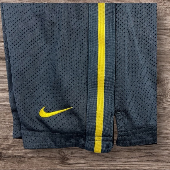 Nike Drawstring Dri-Fit Athletic Running Short Sz: S - Picture 7 of 12